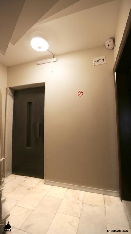 Bristol Hostel Istanbul Ngoại thất bức ảnh